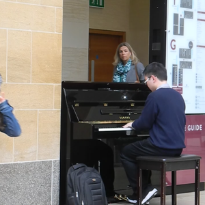 男生肌肌涌女生肌肌视频
